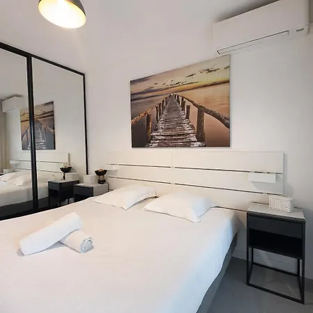 Beautiful 1 - Br - Next To Rue Antibes Apartment *